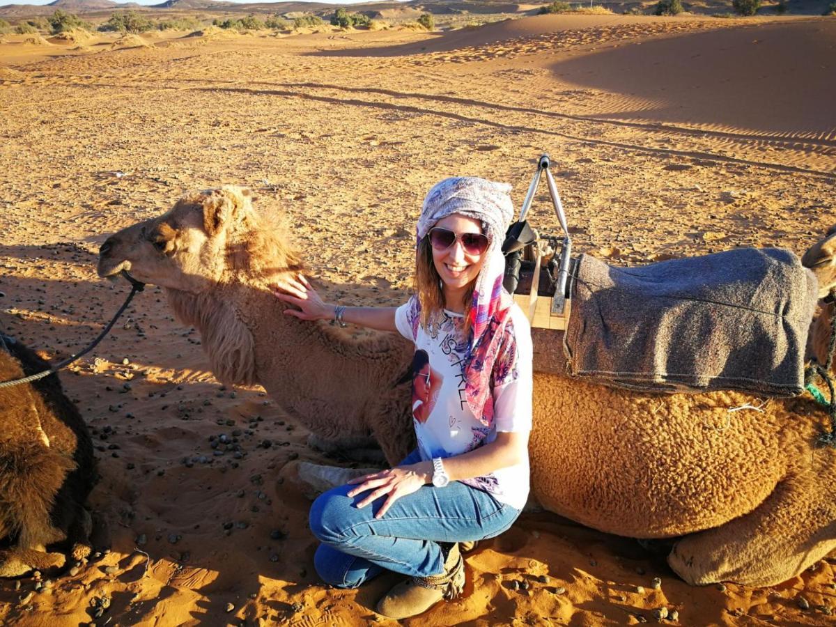 Desert Luxury Tented & Activities Hotel Adrouine Bagian luar foto