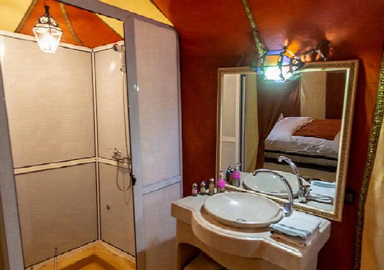 Desert Luxury Tented & Activities Hotel Adrouine Bagian luar foto