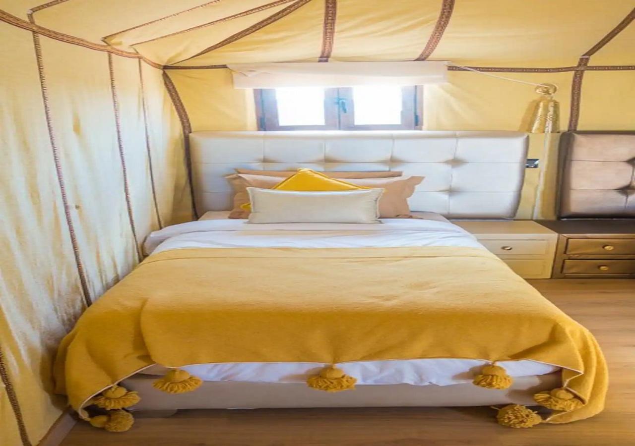 Desert Luxury Tented & Activities Hotel Adrouine Bagian luar foto