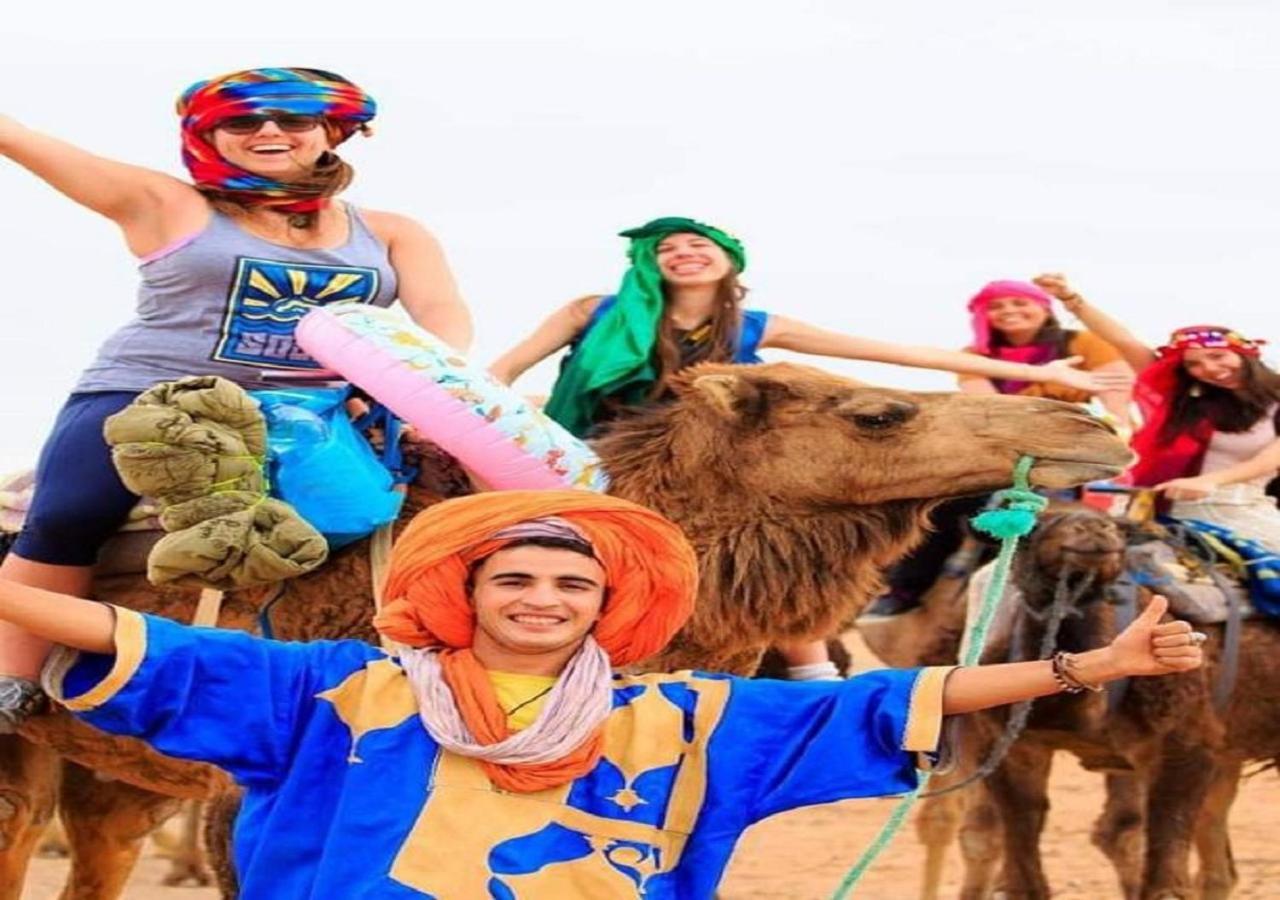 Desert Luxury Tented & Activities Hotel Adrouine Bagian luar foto