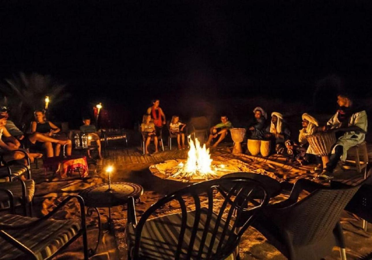 Desert Luxury Tented & Activities Hotel Adrouine Bagian luar foto