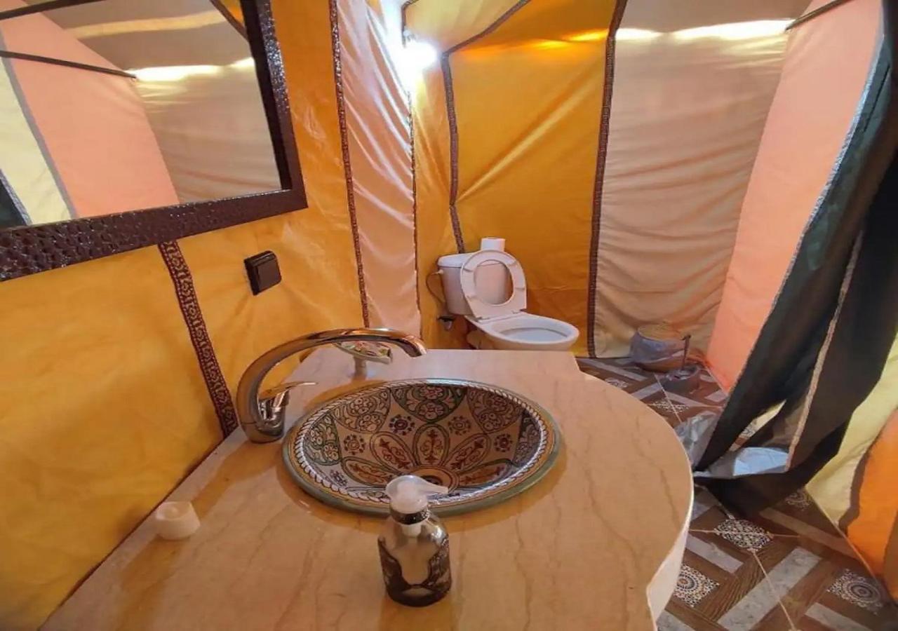 Desert Luxury Tented & Activities Hotel Adrouine Bagian luar foto