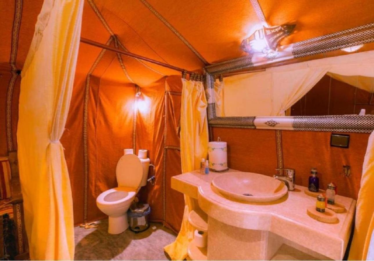 Desert Luxury Tented & Activities Hotel Adrouine Bagian luar foto