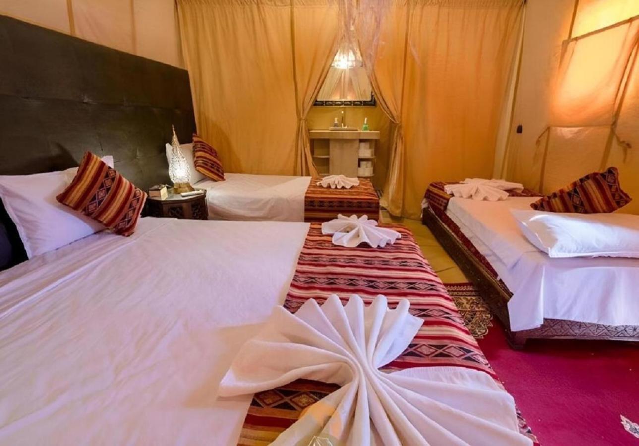 Desert Luxury Tented & Activities Hotel Adrouine Bagian luar foto